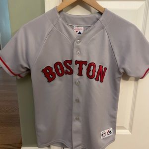 Children’s Boston Red Sox Jersey. Size medium